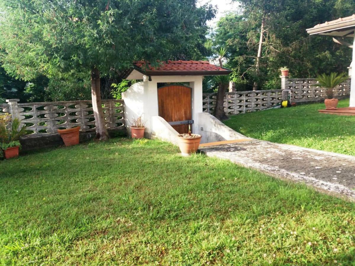 Da Adria Al Corvenale - Casa Vacanze Carrara -别墅 外观 照片