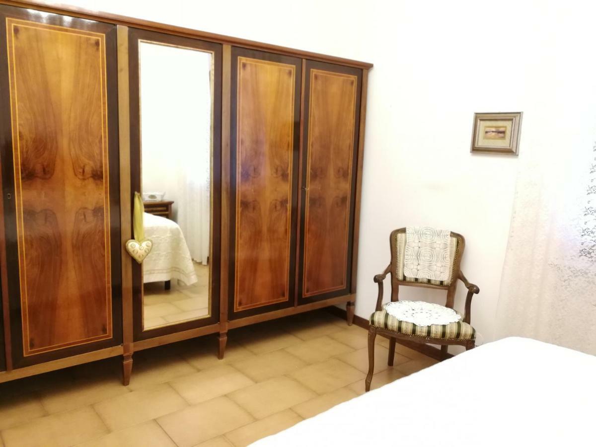 Da Adria Al Corvenale - Casa Vacanze Carrara -别墅 外观 照片